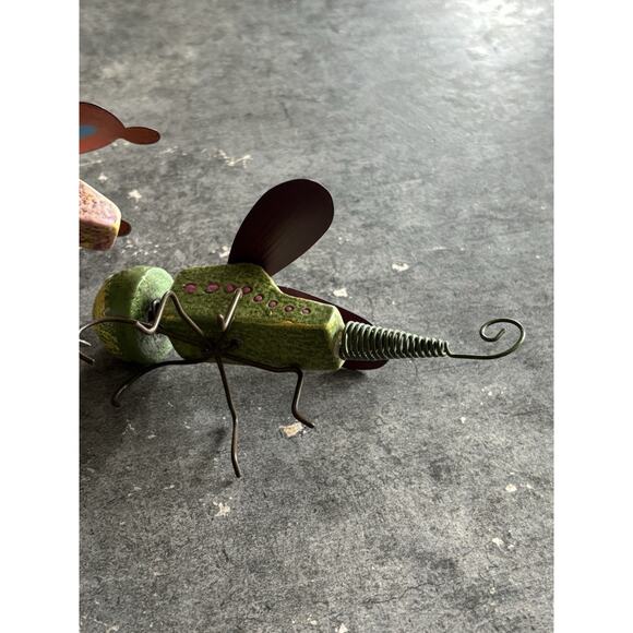 Vtg Hand Made Butterfly Bumblebee Dragonfly Wood & Metal Folk Art Figurines - Picture 10 of 10